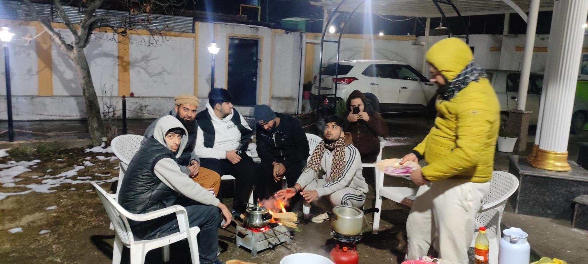 The Clover Inn Srīnagar 외부 사진